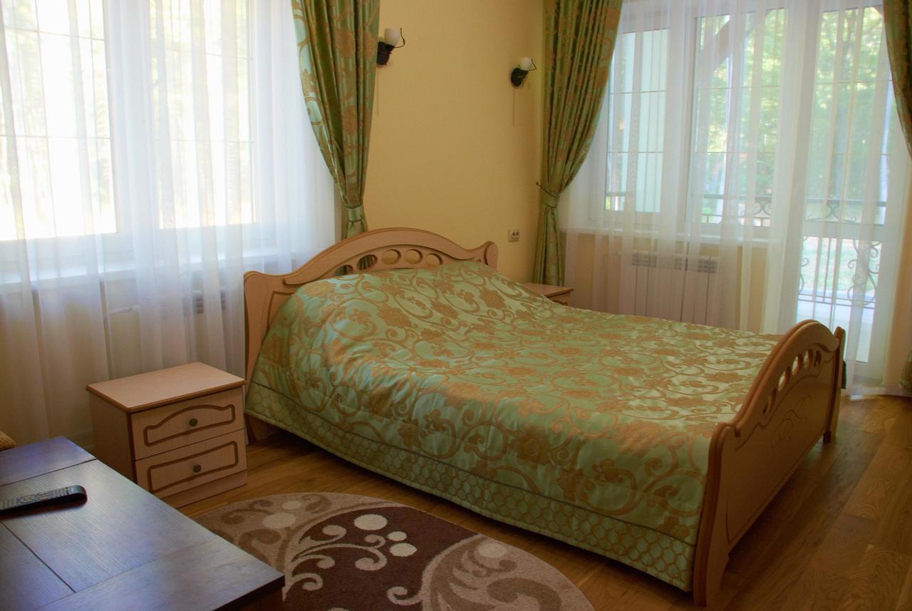 Belovezhskaya Pushcha Hotel Complex Zharkovshina Kültér fotó