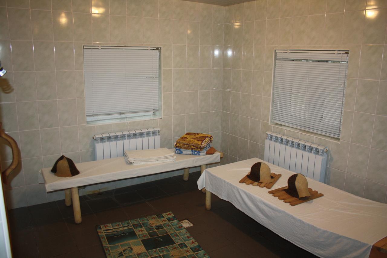 Belovezhskaya Pushcha Hotel Complex Zharkovshina Kültér fotó